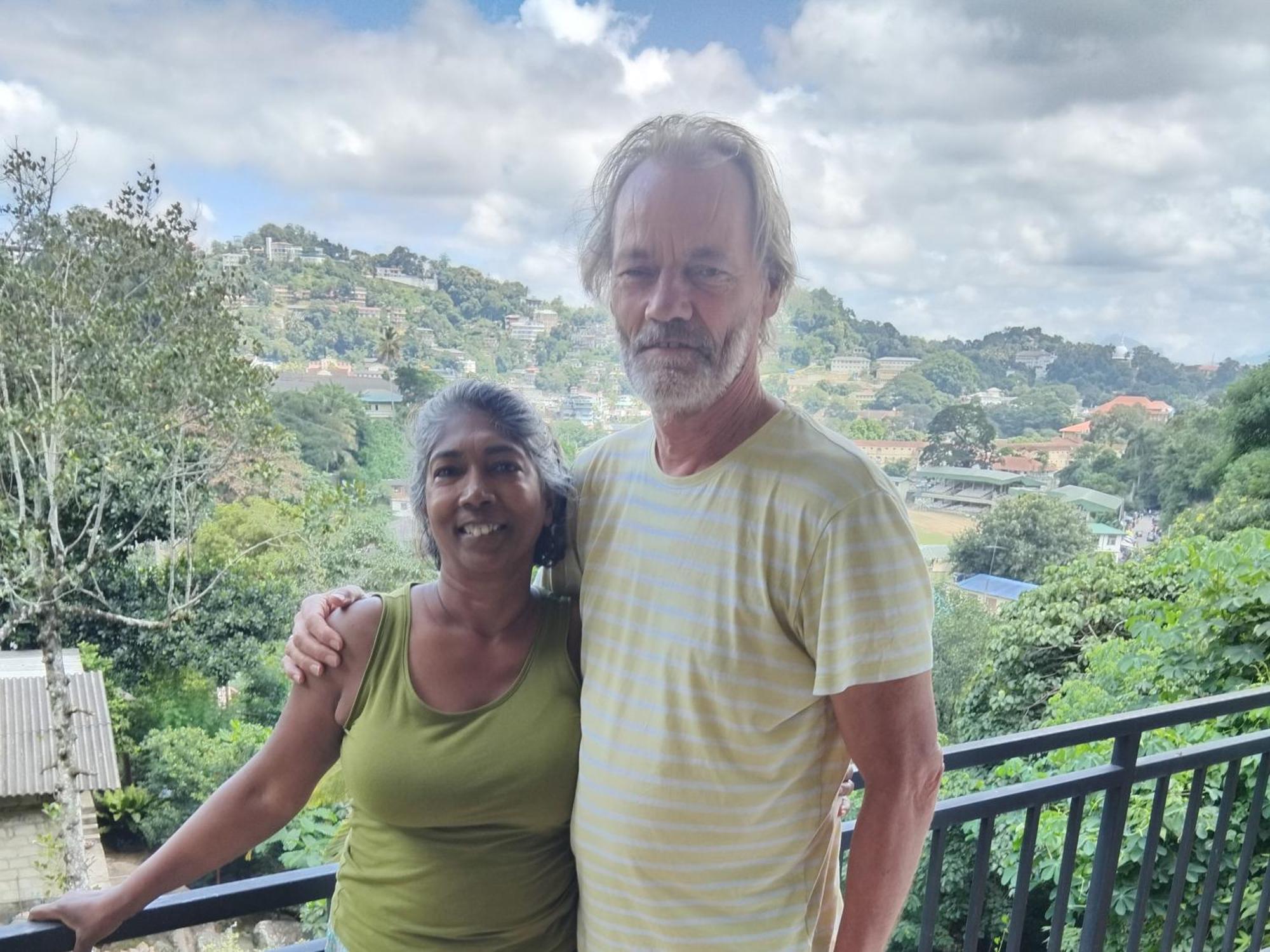 Kelum Homestay Kandy Buitenkant foto